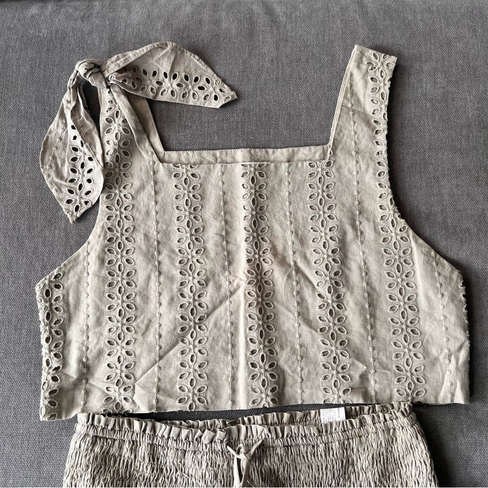 Zara Cream Eyelet Two-Piece Skirt Set - Picture 4 of 8